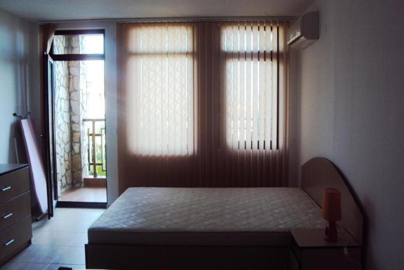 Etara 4 Apart Complex Sveti Vlas Room photo
